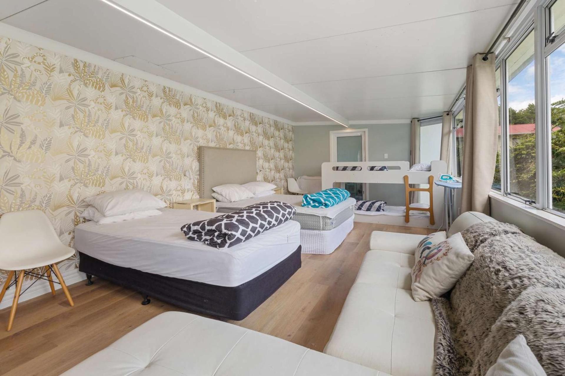 Lakefront Getaway In Роторуа Екстериор снимка